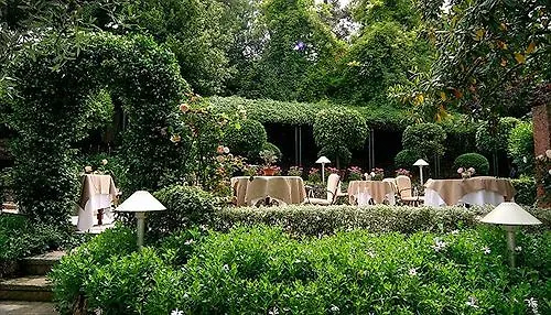 Le Moulin De Mougins - Chateaux & Hotels Collection