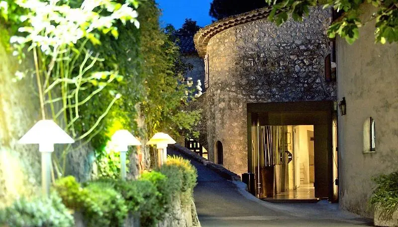 Le Moulin De Mougins - Chateaux & Hotels Collection